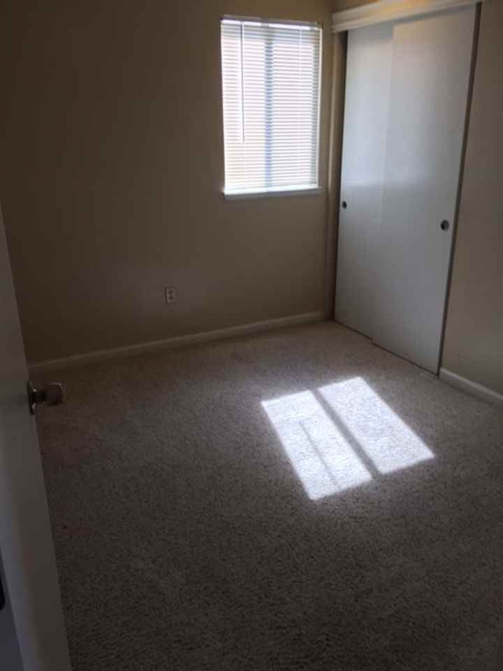 1219 Payne Ct - Photo 4 of 10