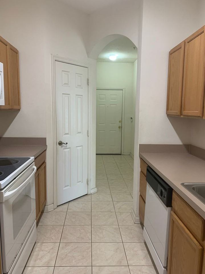 13500 Turtle Marsh Loop - Photo 7 of 29