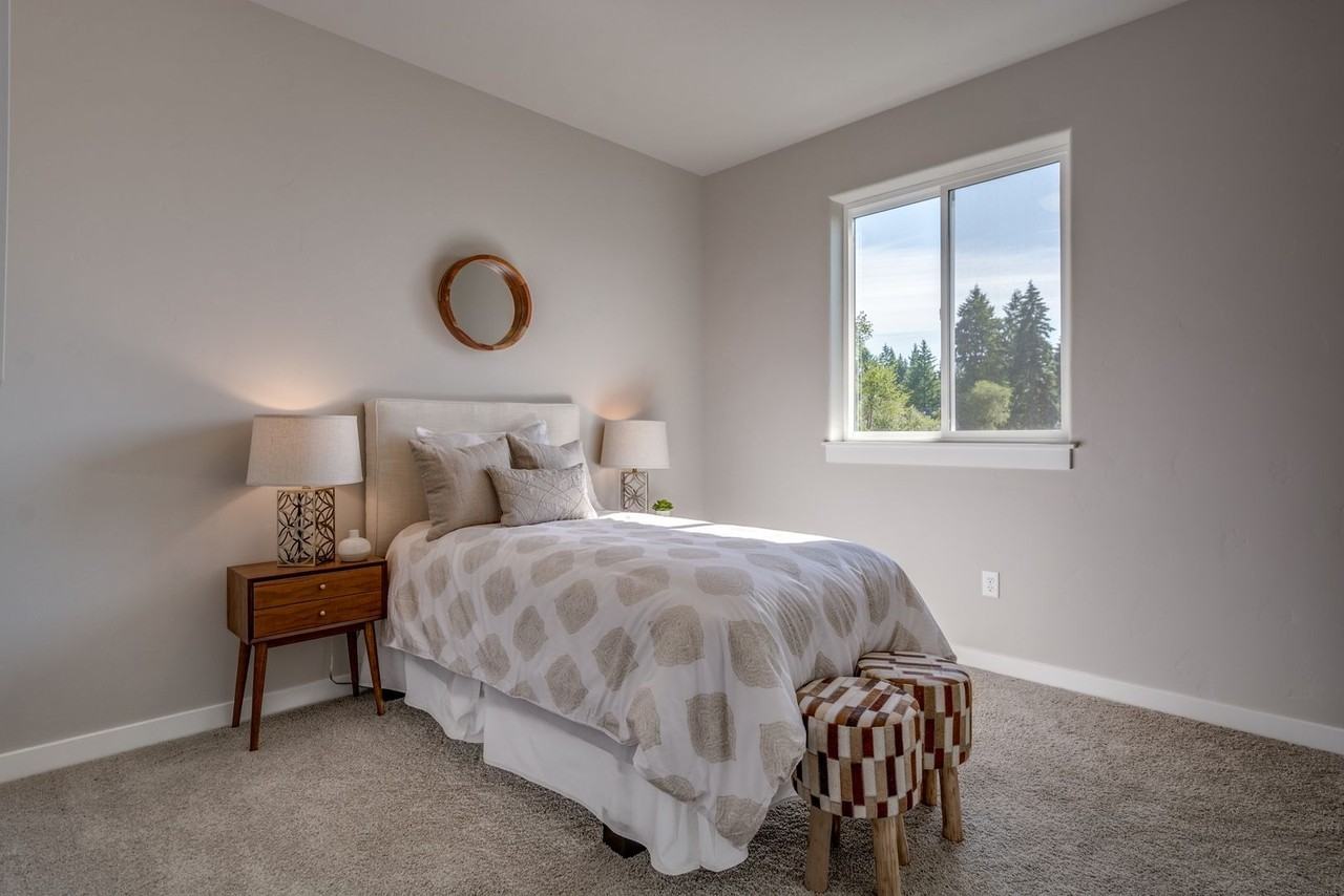 20697 Se Iron Horse Ln - Photo 7 of 11