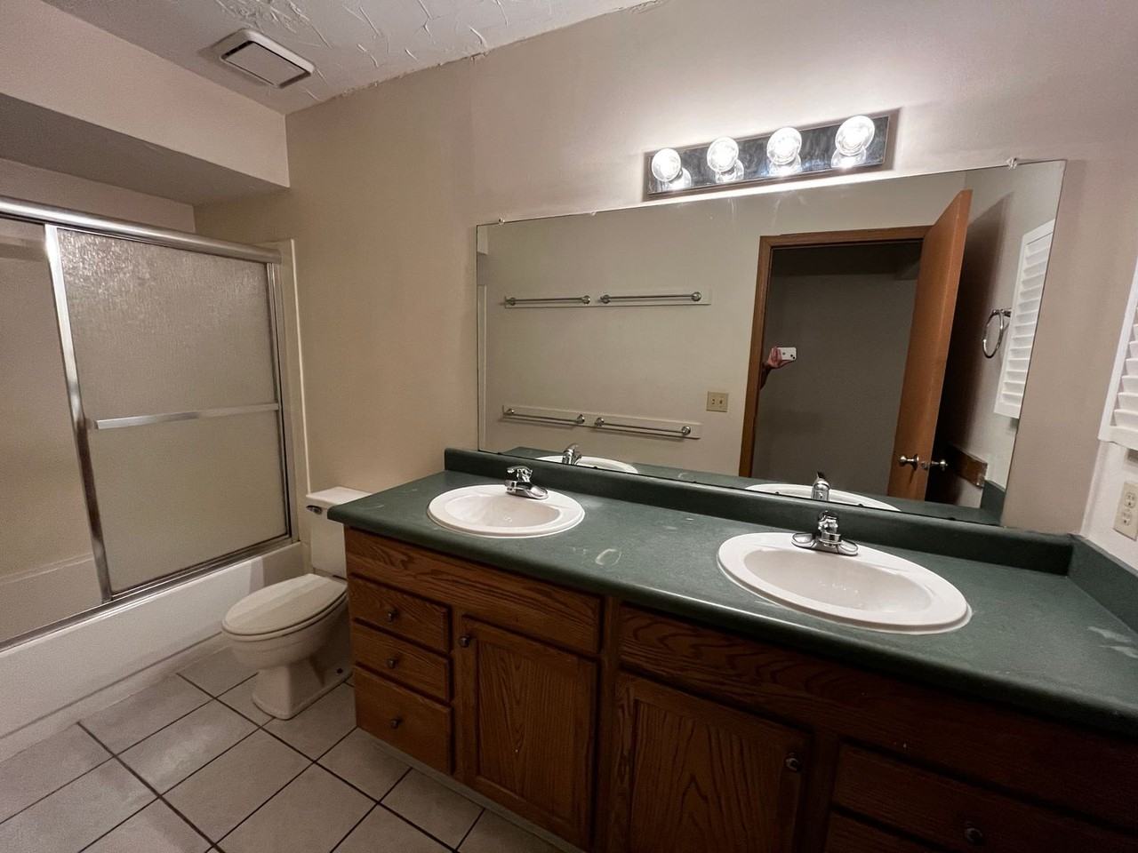 100 E. 13th Ave.   MG - Photo 6 of 36