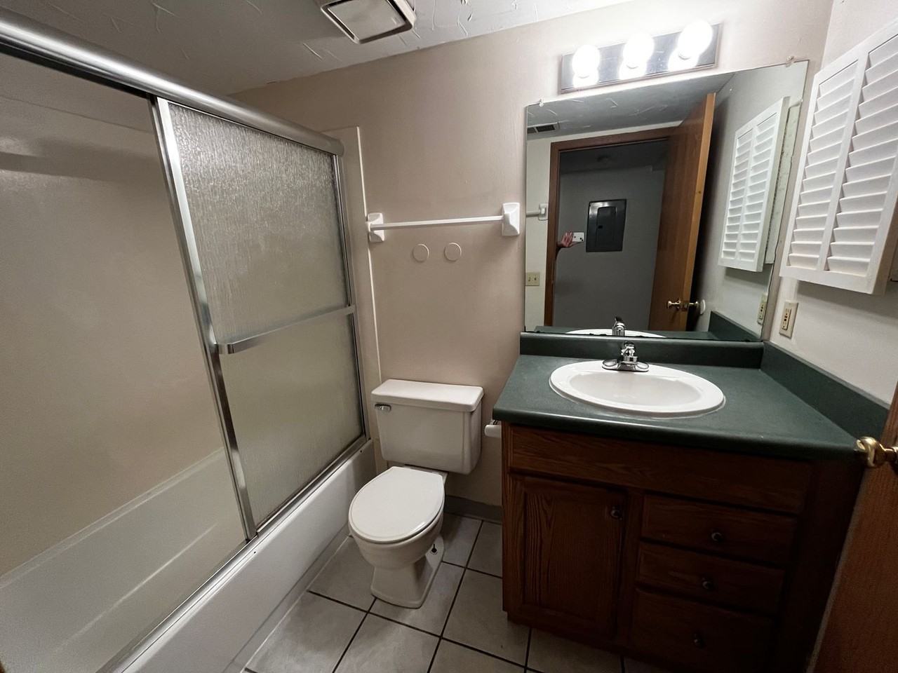 100 E. 13th Ave.   MG - Photo 7 of 36