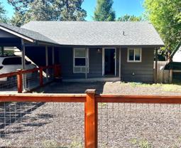 68 Sw Cleveland Ave - Photo 1 of 1