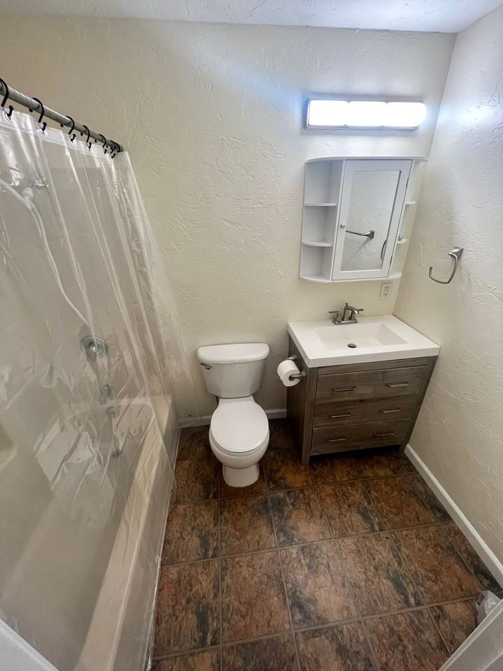 68 Sw Cleveland Ave - Photo 6 of 11