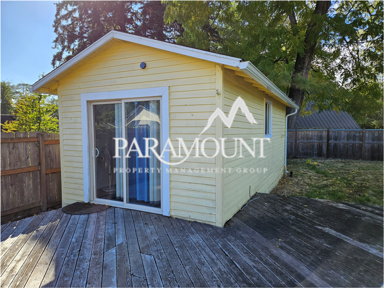 2533 Strassburg St Ne - Photo 4 of 17