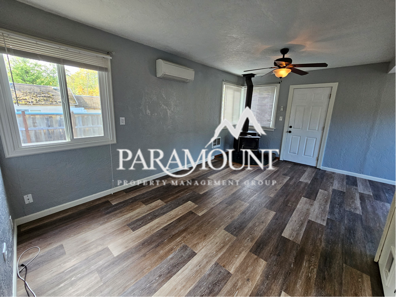 2533 Strassburg St Ne - Photo 6 of 12