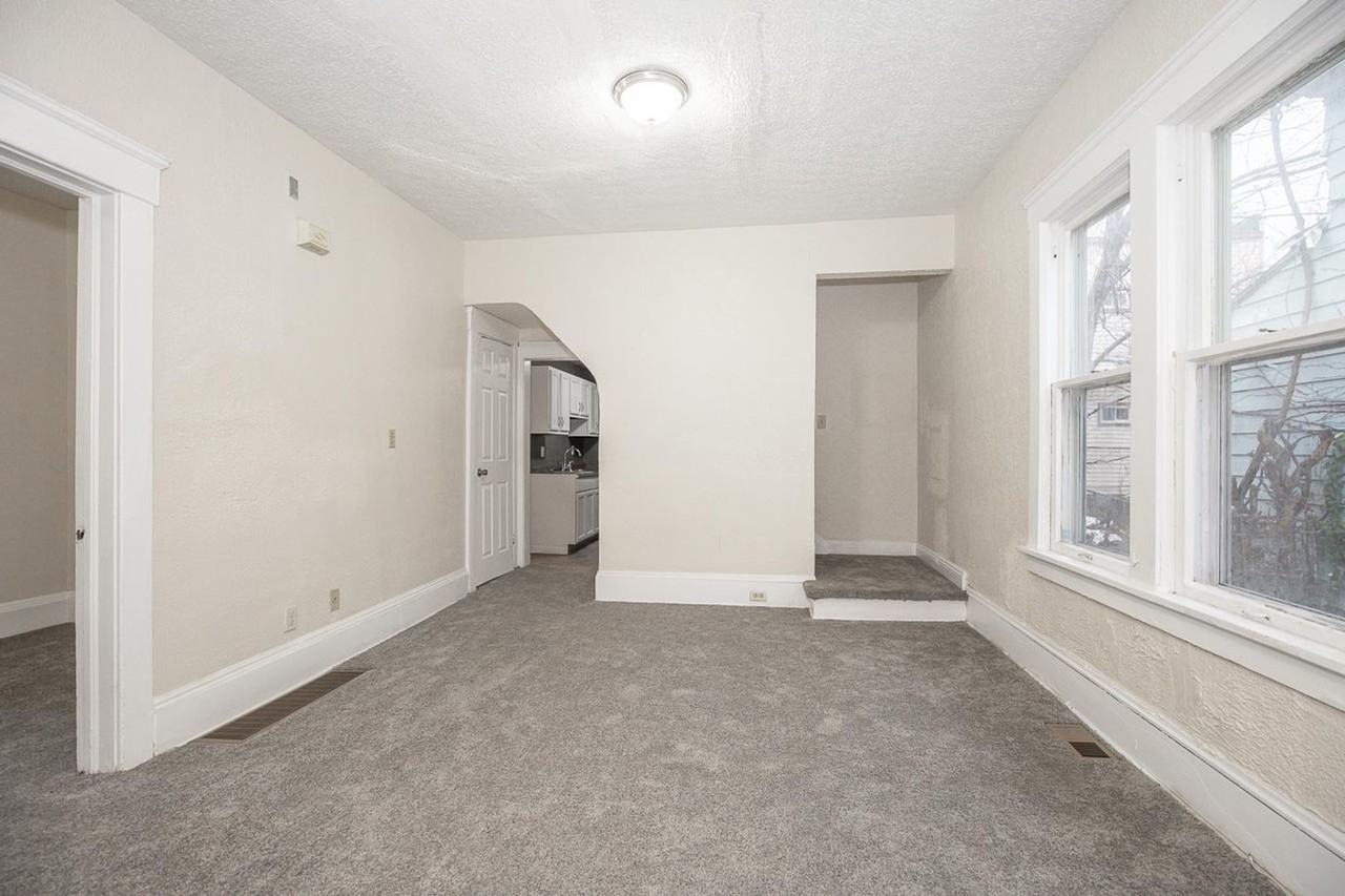 1114 E 77th St - Photo 2 of 33