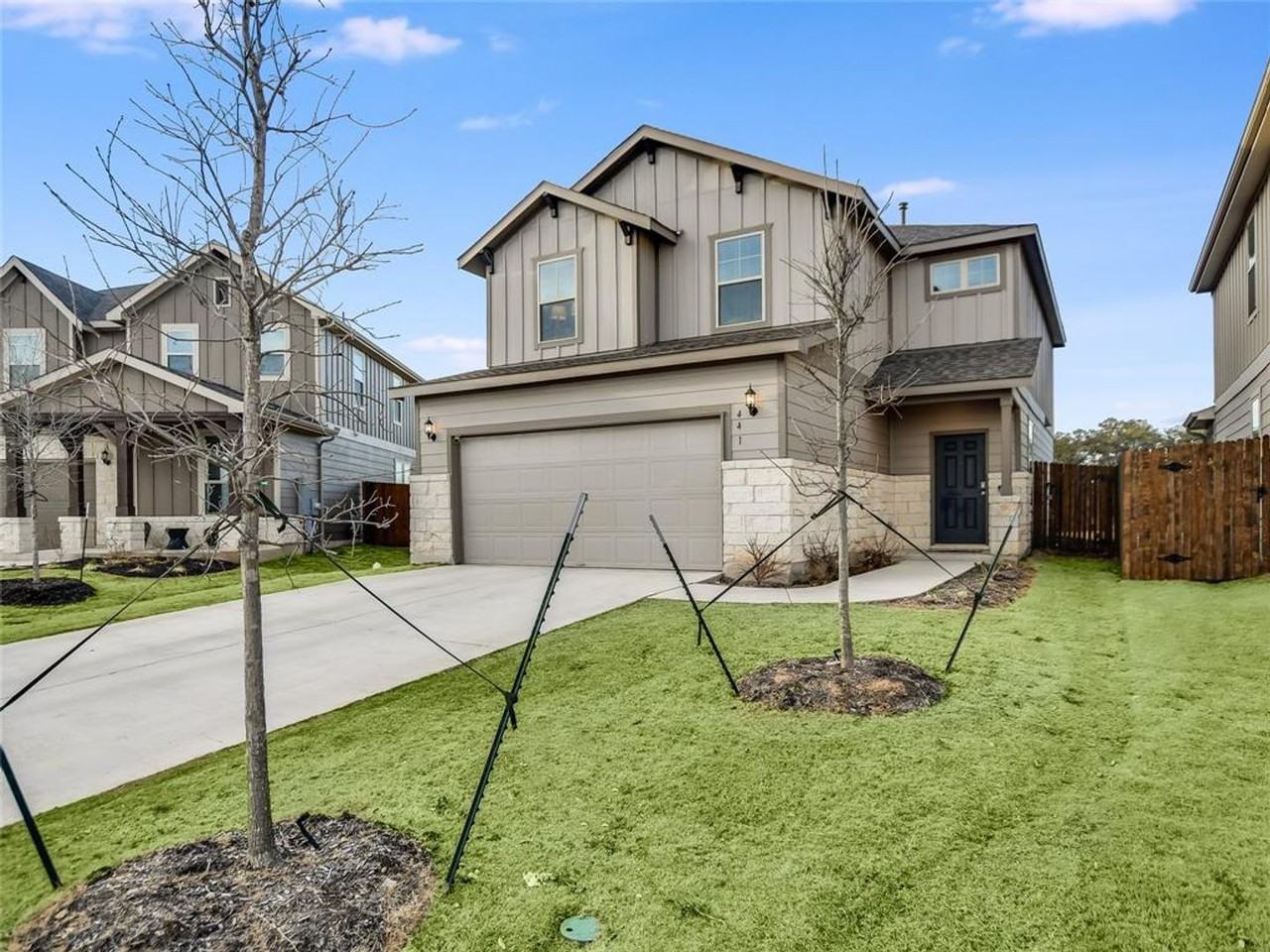 441 Bella Luna Way - Photo 2 of 30