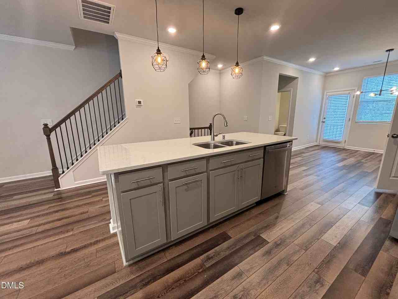 2524 Laurel Valley Way - Photo 3 of 50