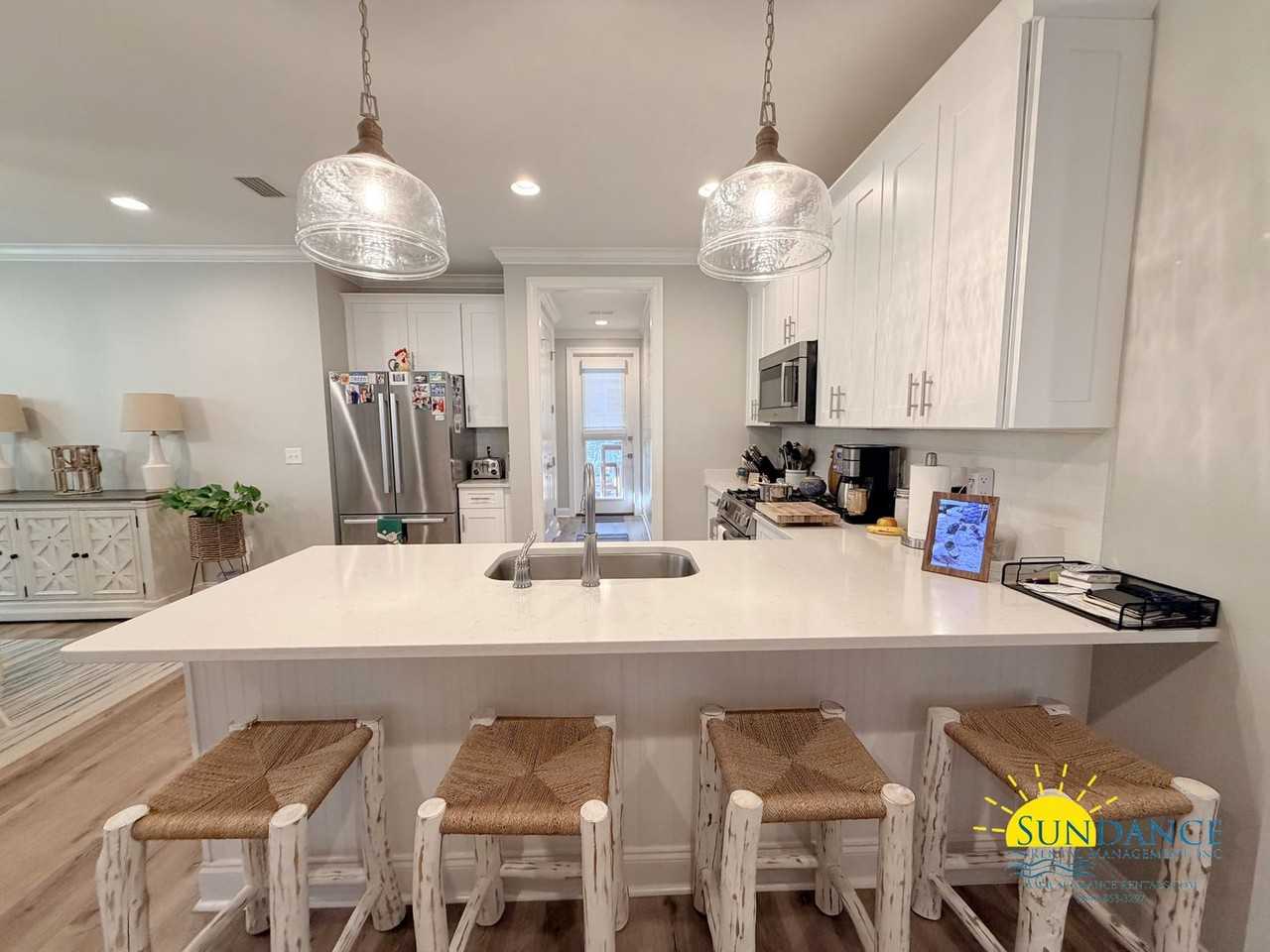 128 Conifer Ct - Photo 7 of 34