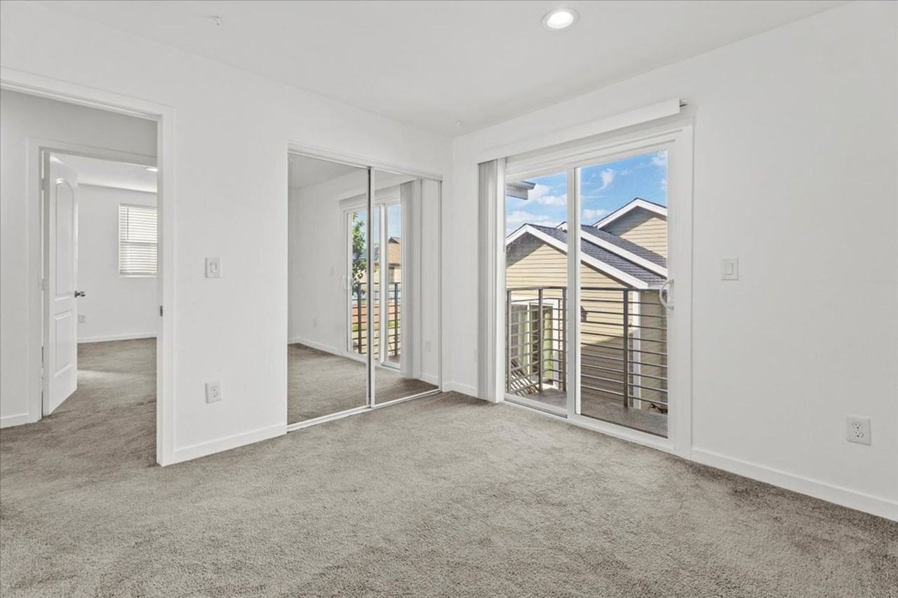 940 Marietta St - Photo 7 of 13