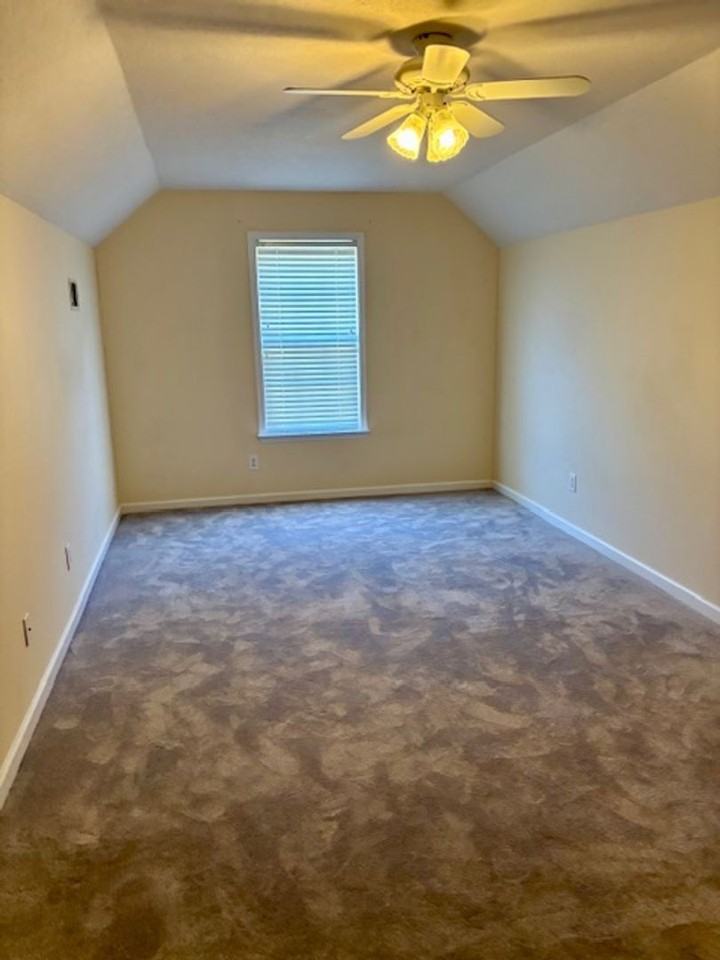 113 Stave Ct - Photo 7 of 17