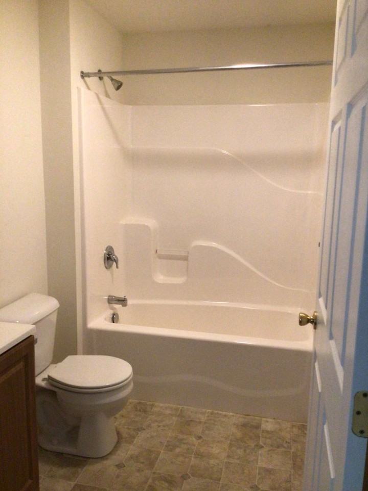 1411 Doron Dr Unit 3a #3A - Photo 6 of 9