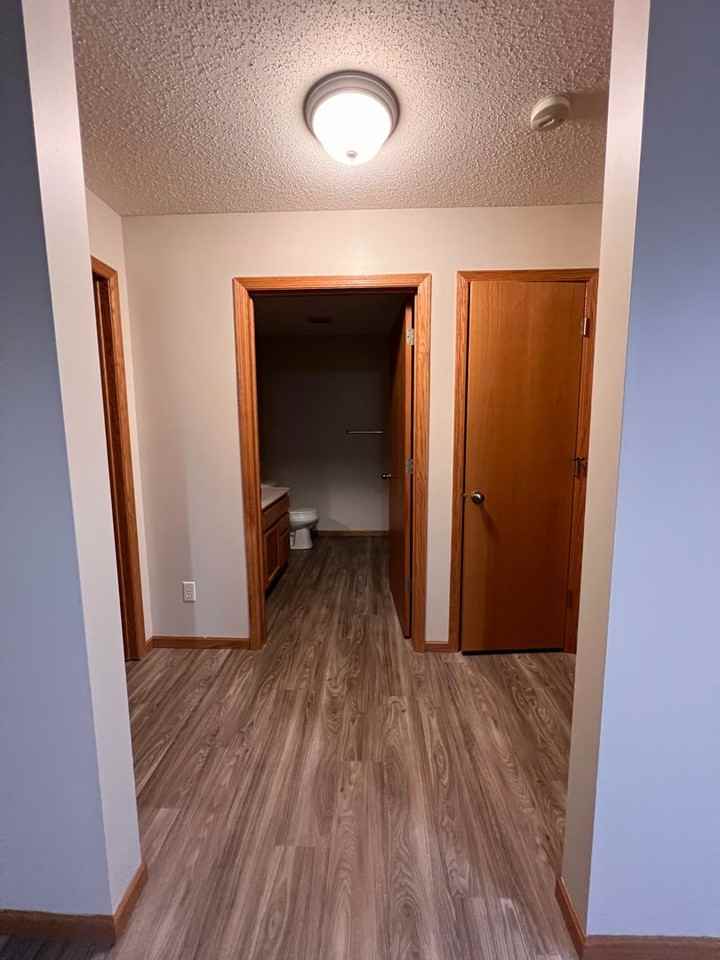 337 Williamsburg Pl Apt B - Photo 5 of 11