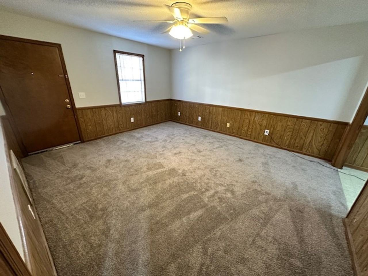 103 Sunrise Ave - Photo 2 of 10