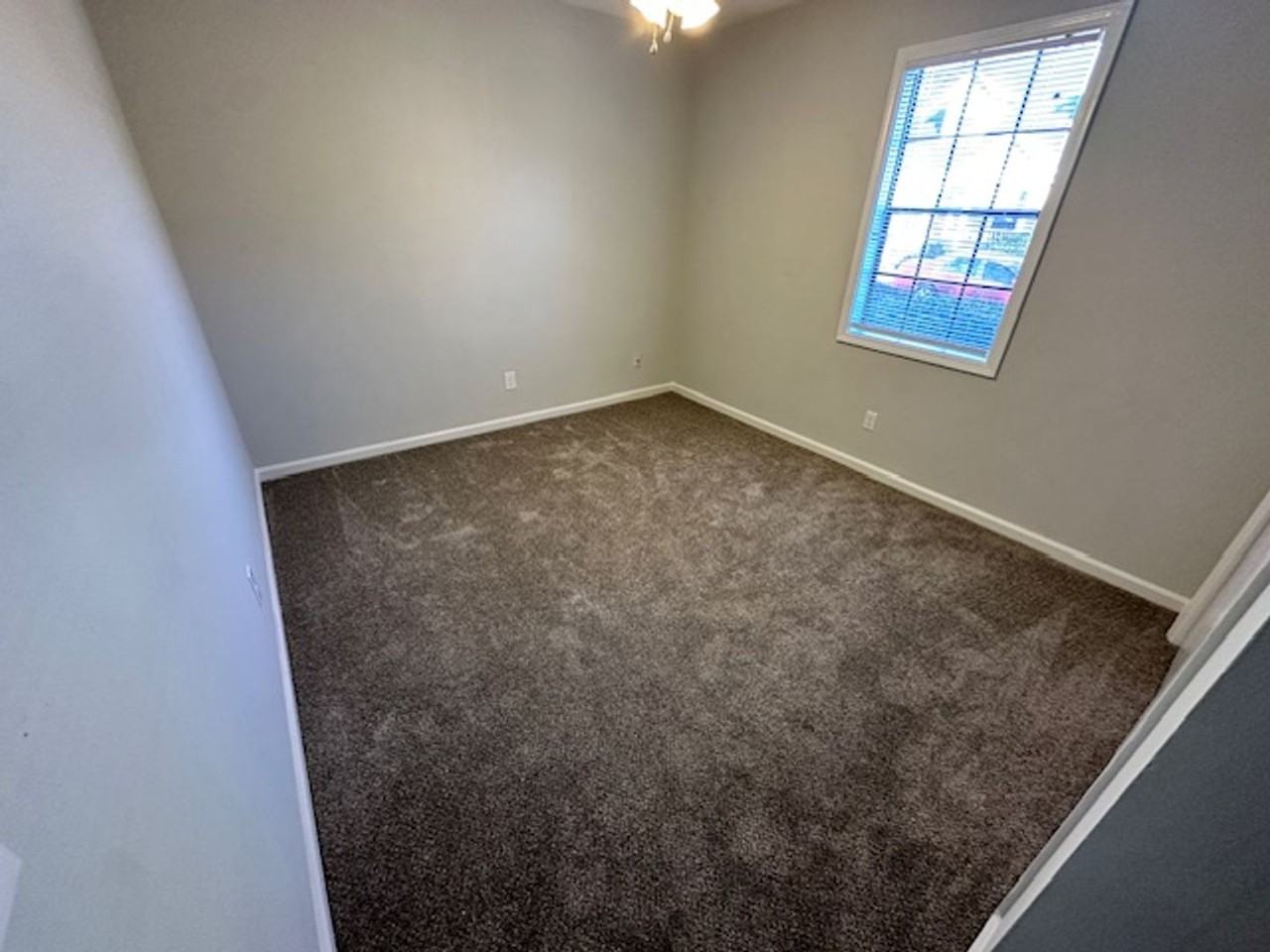 103 Sunrise Ave - Photo 7 of 10