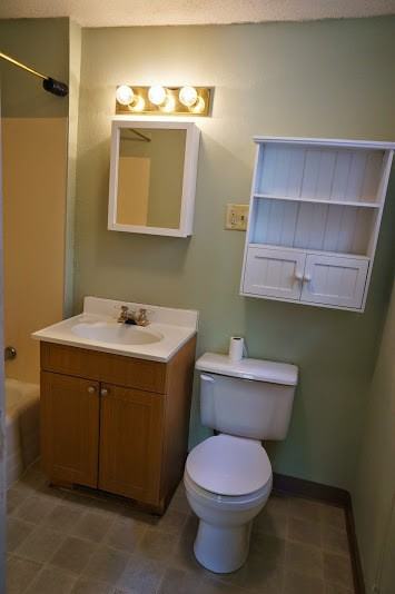 726 N 5th Ave E - Photo 6 of 6