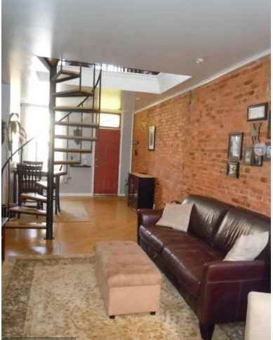 1307 Marshall St - Photo 5 of 19