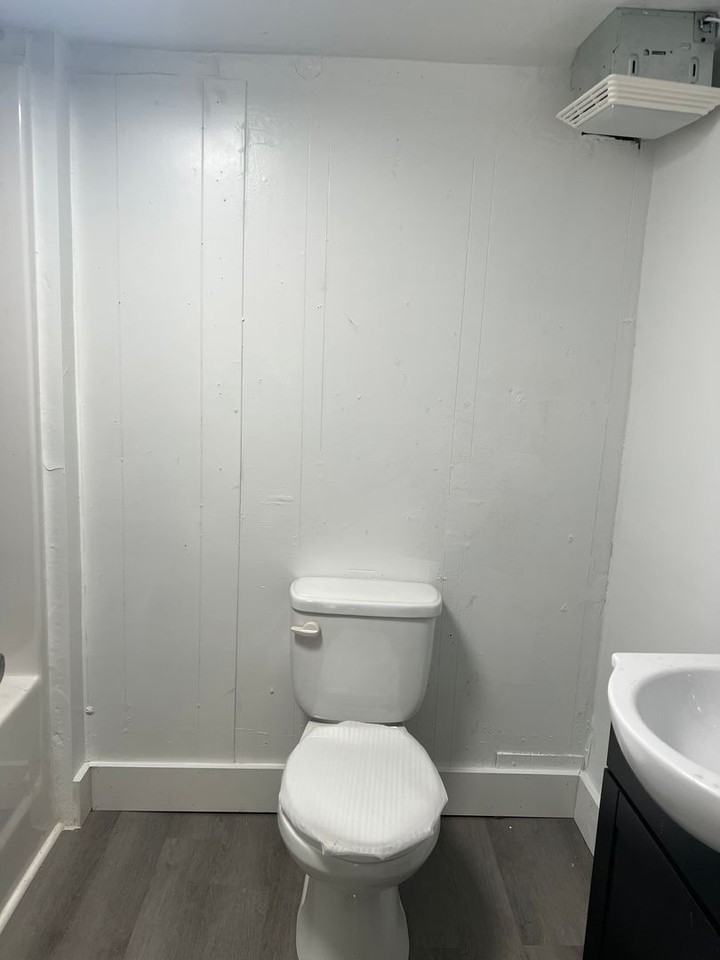 2009 N Park Ave - Photo 7 of 7