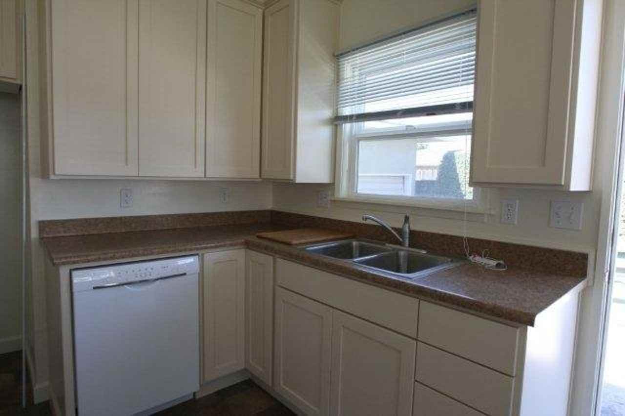 2049 Sierra Way - Photo 3 of 12