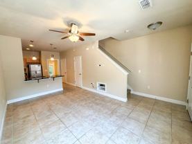 2946 Sw 35th Pl #40 - Photo 1 of 1