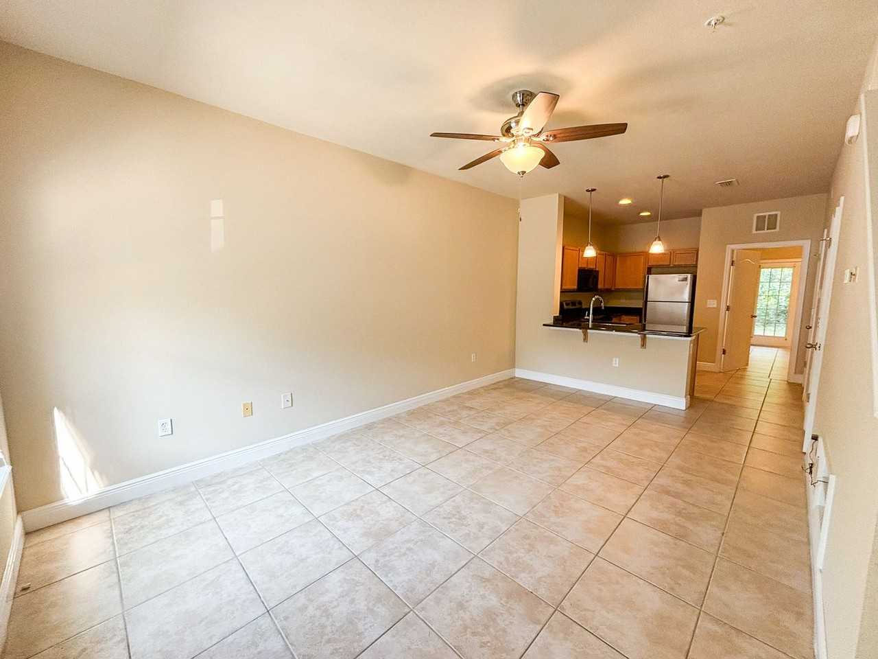 2946 Sw 35th Pl #40 - Photo 3 of 25