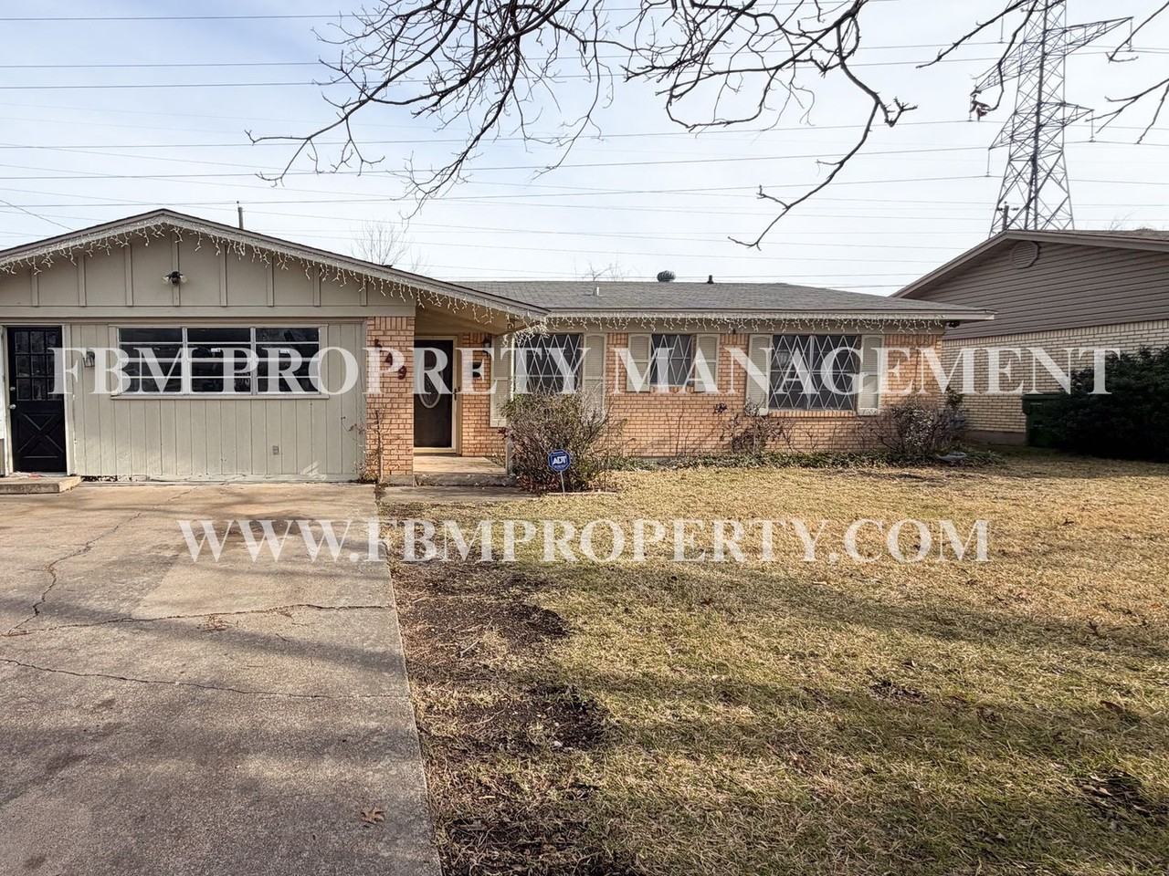 549 N 62nd St - Photo 2 of 22