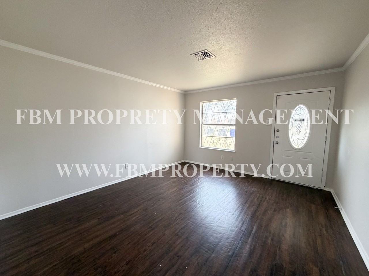 549 N 62nd St - Photo 3 of 22