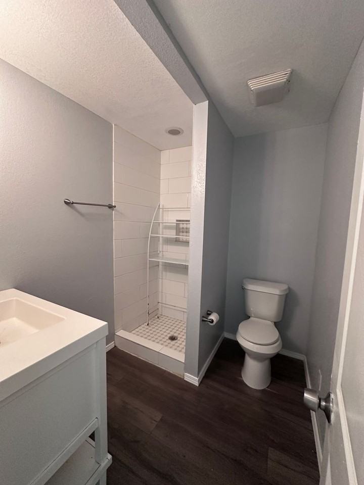 1101 7th Ave - Photo 6 of 18