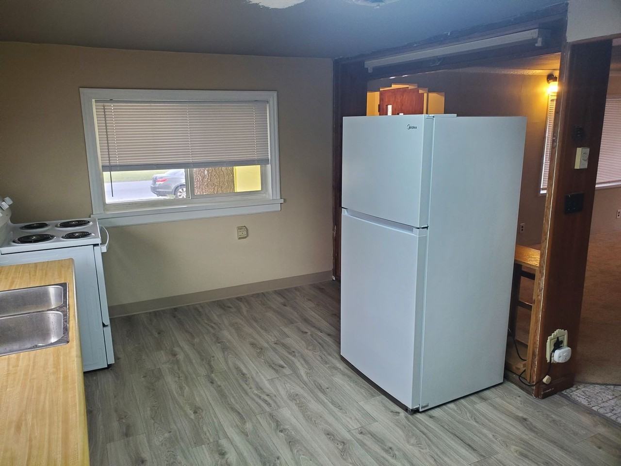 6508 E 6th Ave - Photo 7 of 17