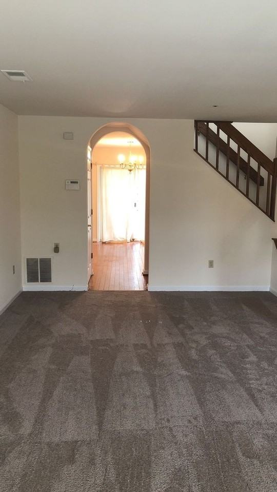 9208 Oregold Ct - Photo 3 of 4