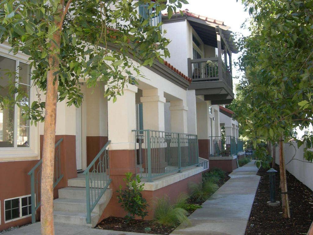 12681 Nicklaus Ln - Photo 3 of 38