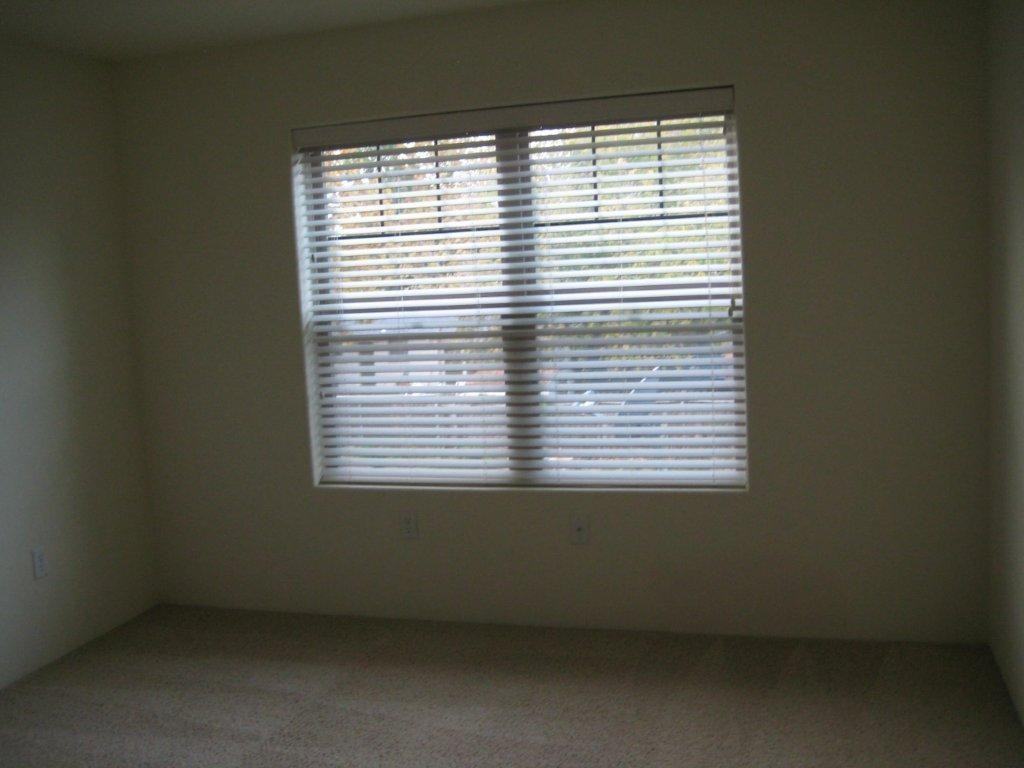 135 Casey Way - Photo 3 of 6