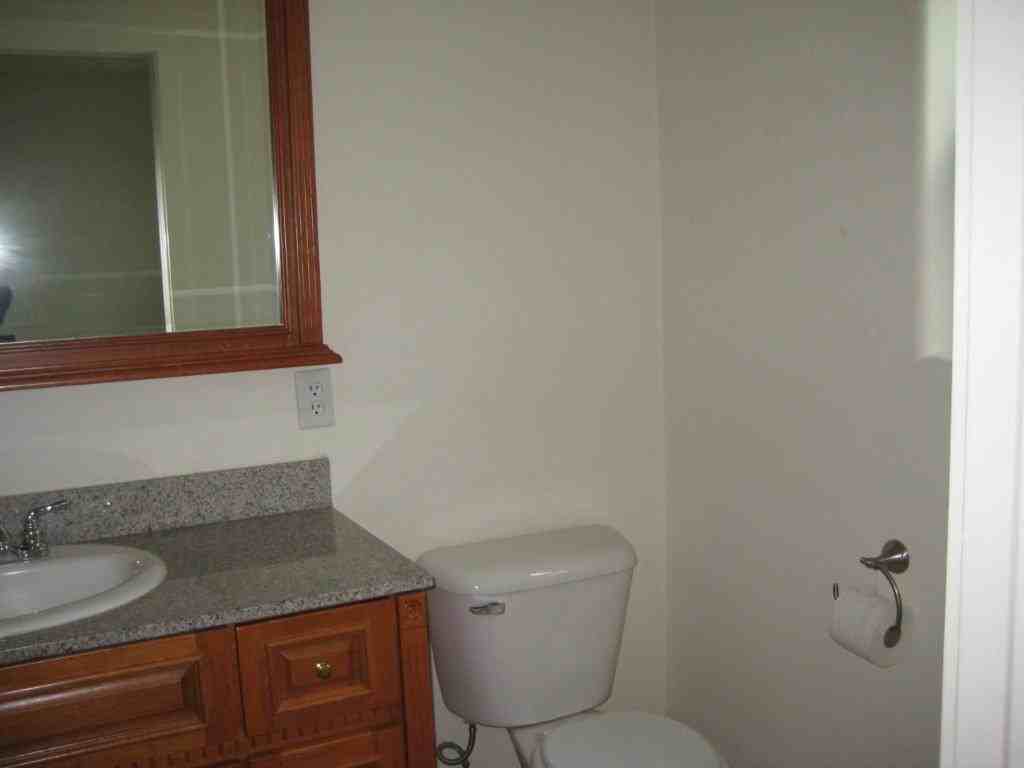 135 Casey Way - Photo 4 of 6