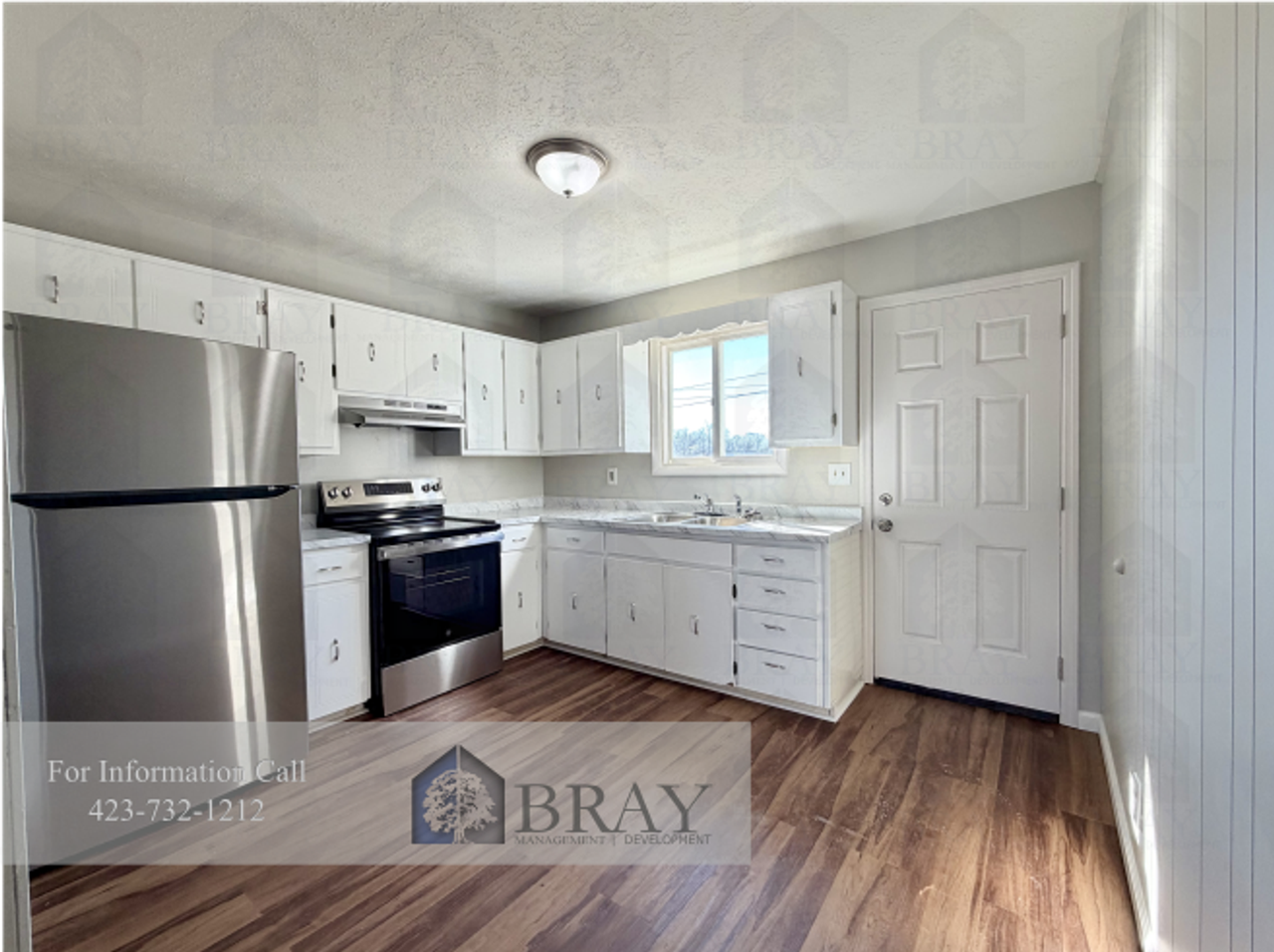 2800 Sullivan Gardens Pkwy - Photo 5 of 13