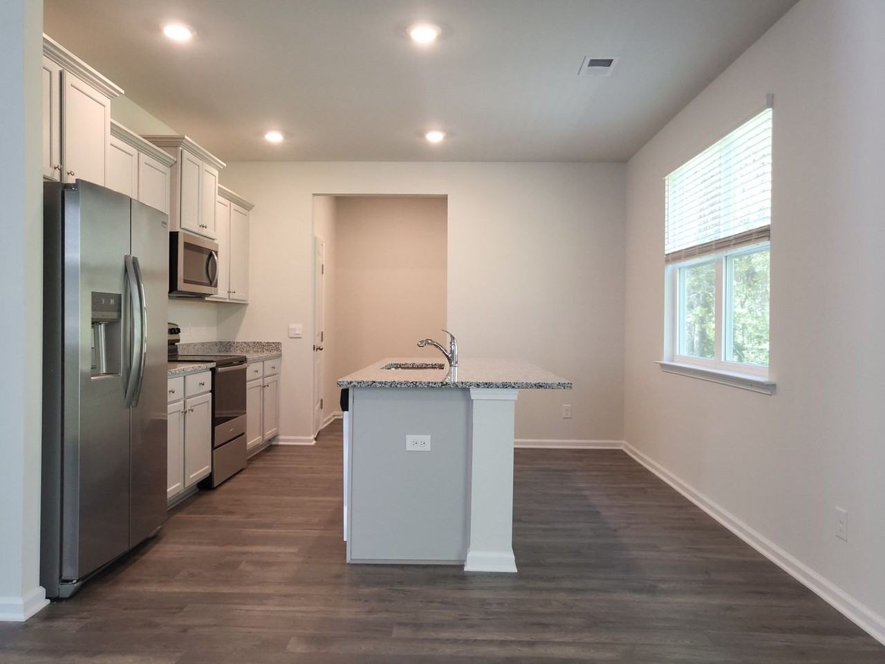 7 Coby Ln - Photo 7 of 29