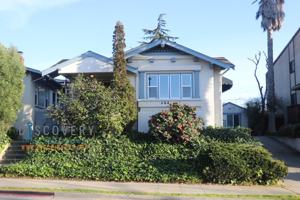 featured image of 4640 Park Blvd