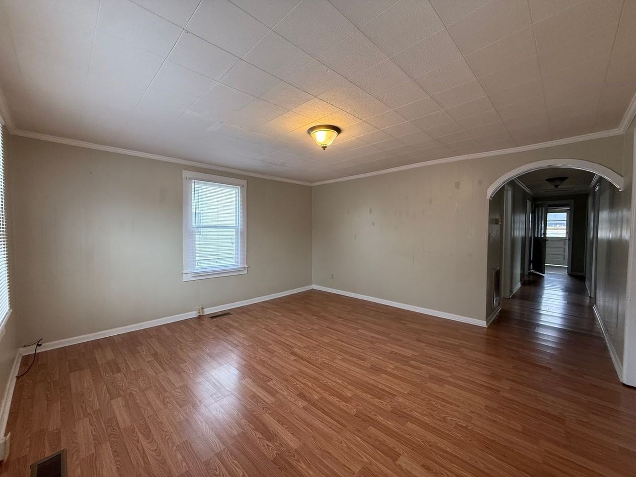 315 Park St - Photo 2 of 22