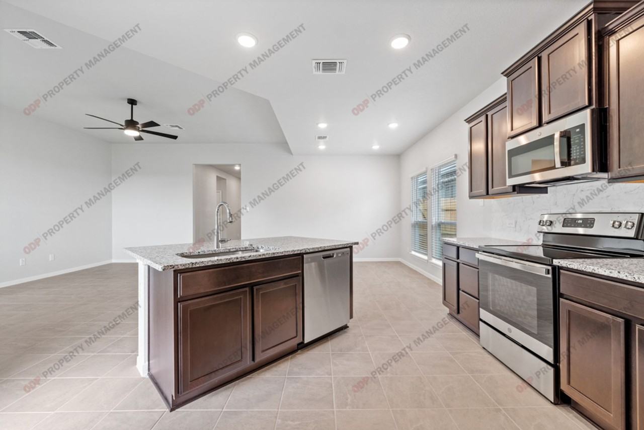 3723 Mccleland Creek Trl - Photo 3 of 21