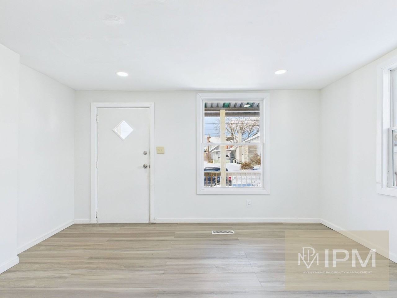 532 Ridge St - Photo 2 of 18