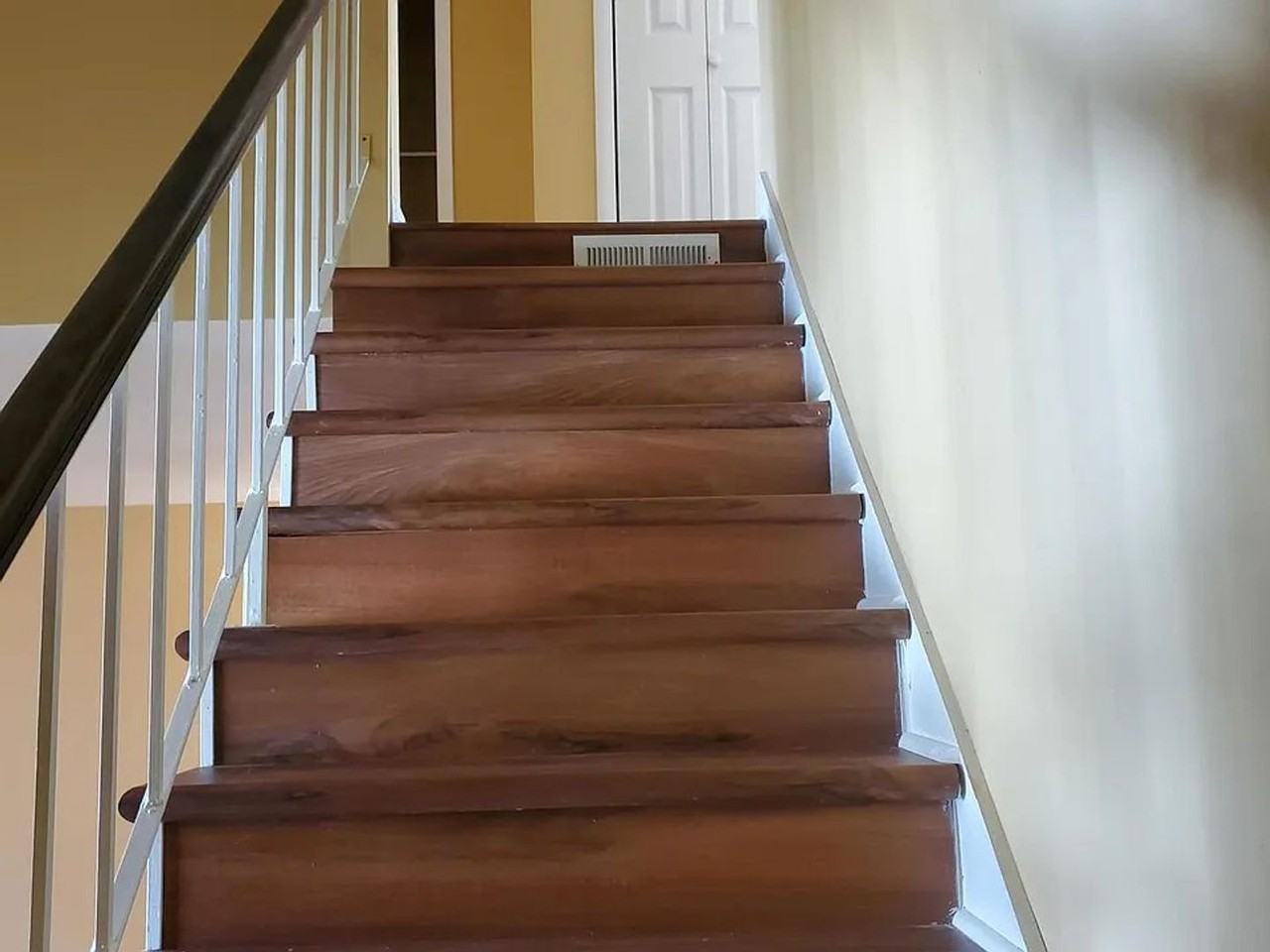 142 Stoneridge Dr - Photo 7 of 13