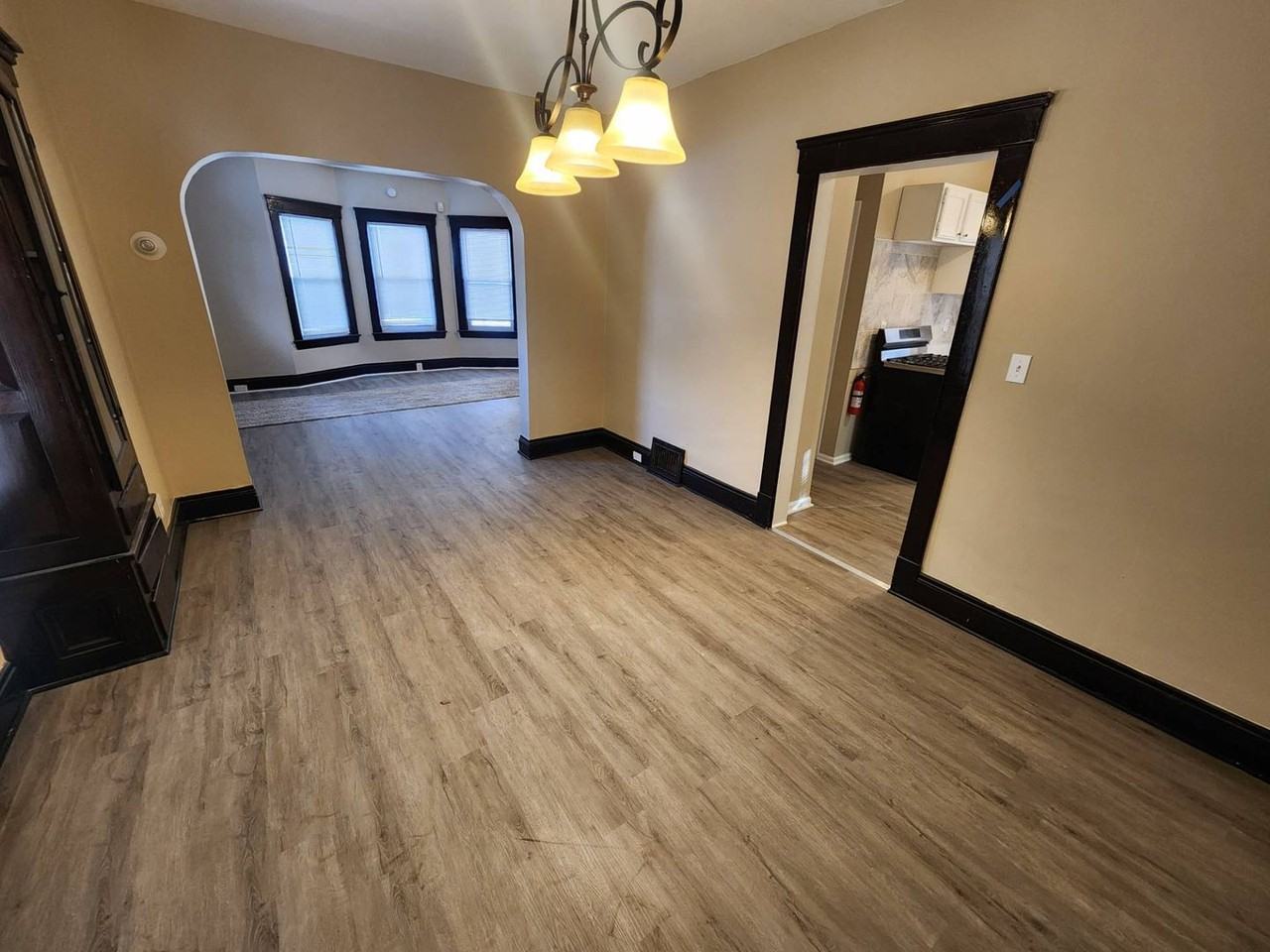 3280 W 82nd St - Photo 3 of 33