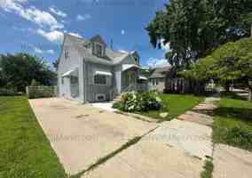 featured image of 137 Hope Ave