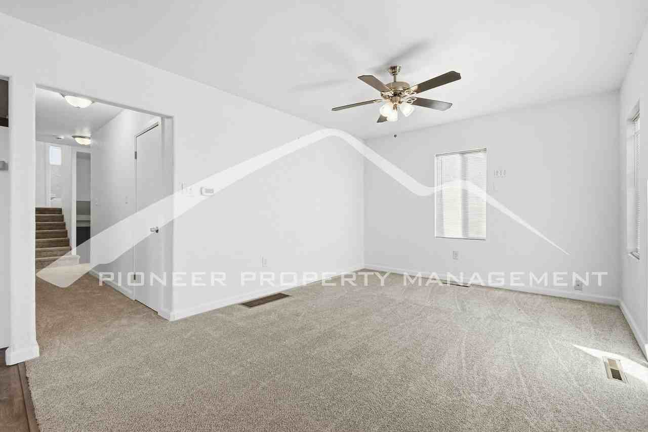 2840 W 1st Ave - Photo 5 of 28