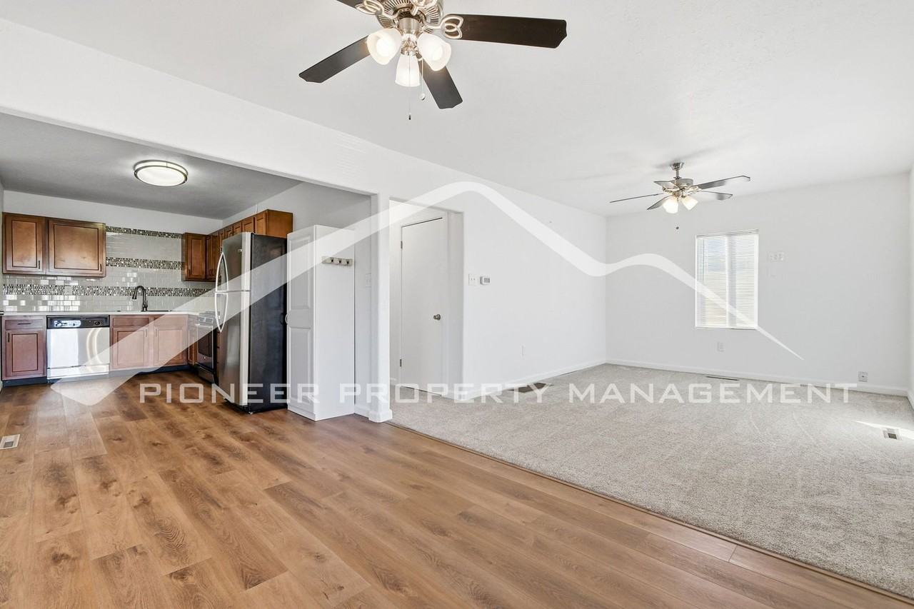 2840 W 1st Ave - Photo 6 of 28