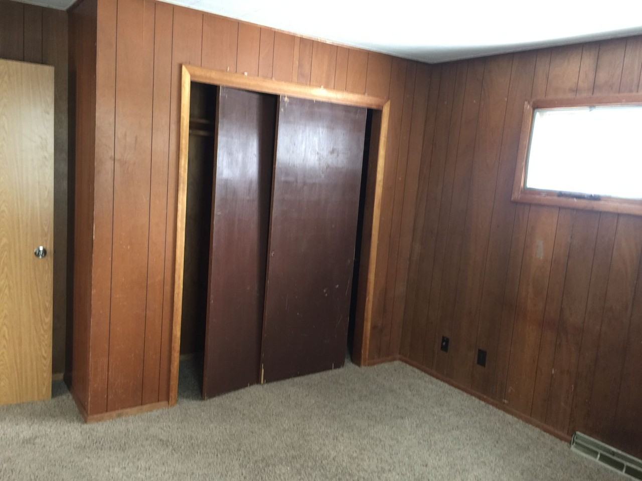 233 8th Ave Ne - Photo 7 of 15