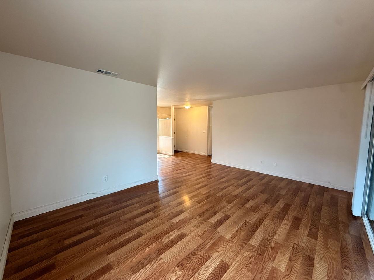 324 Donax Ave - Photo 6 of 20