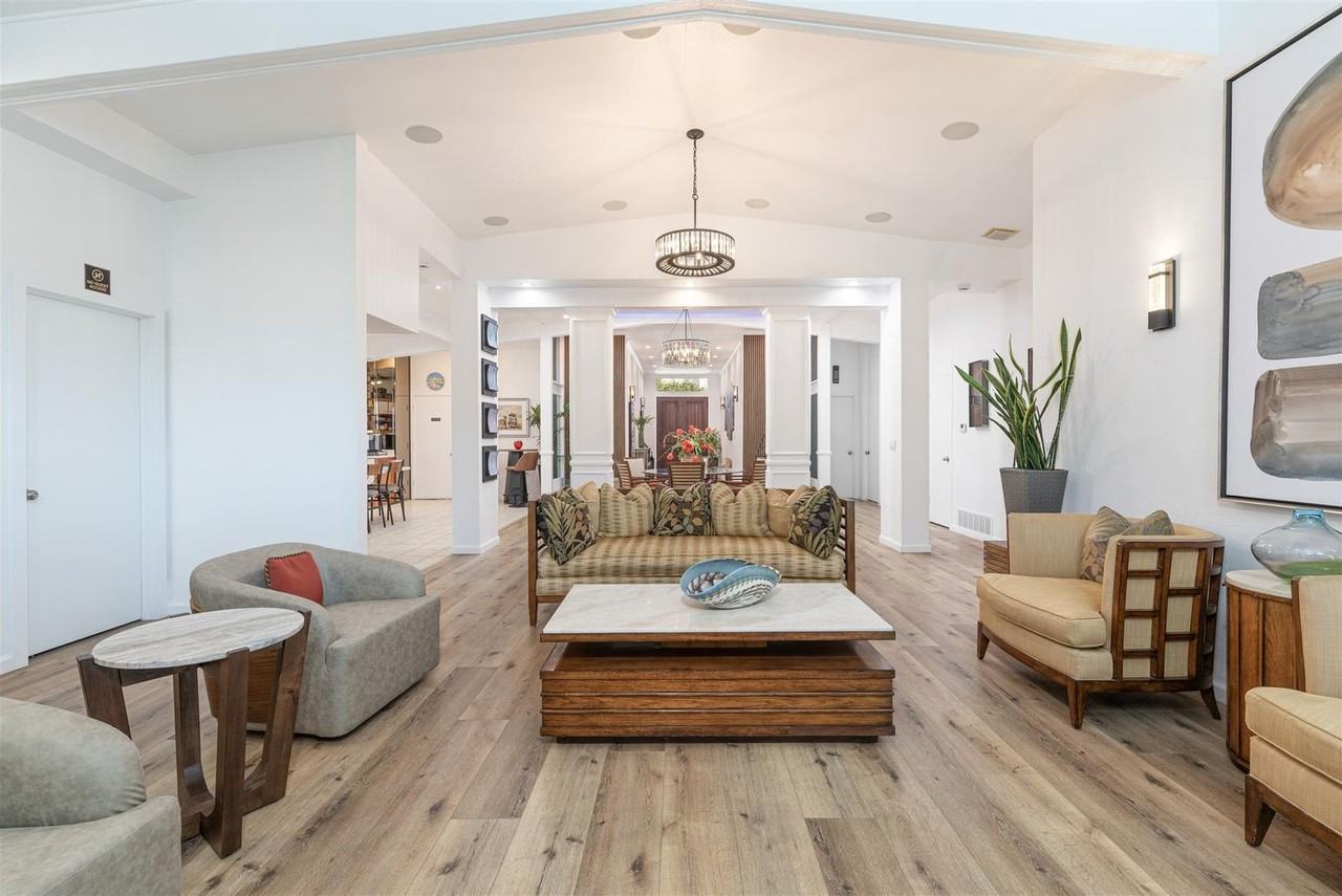 17220 Courtney Ln - Photo 6 of 23