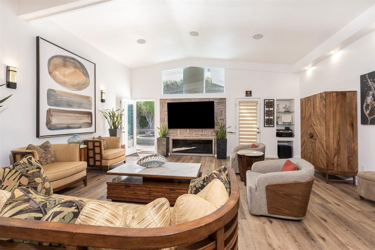 17220 Courtney Ln - Photo 7 of 23