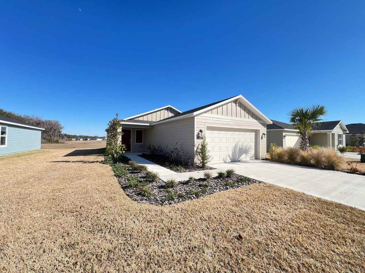 1241 Nw 48th Ter - Photo 3 of 21