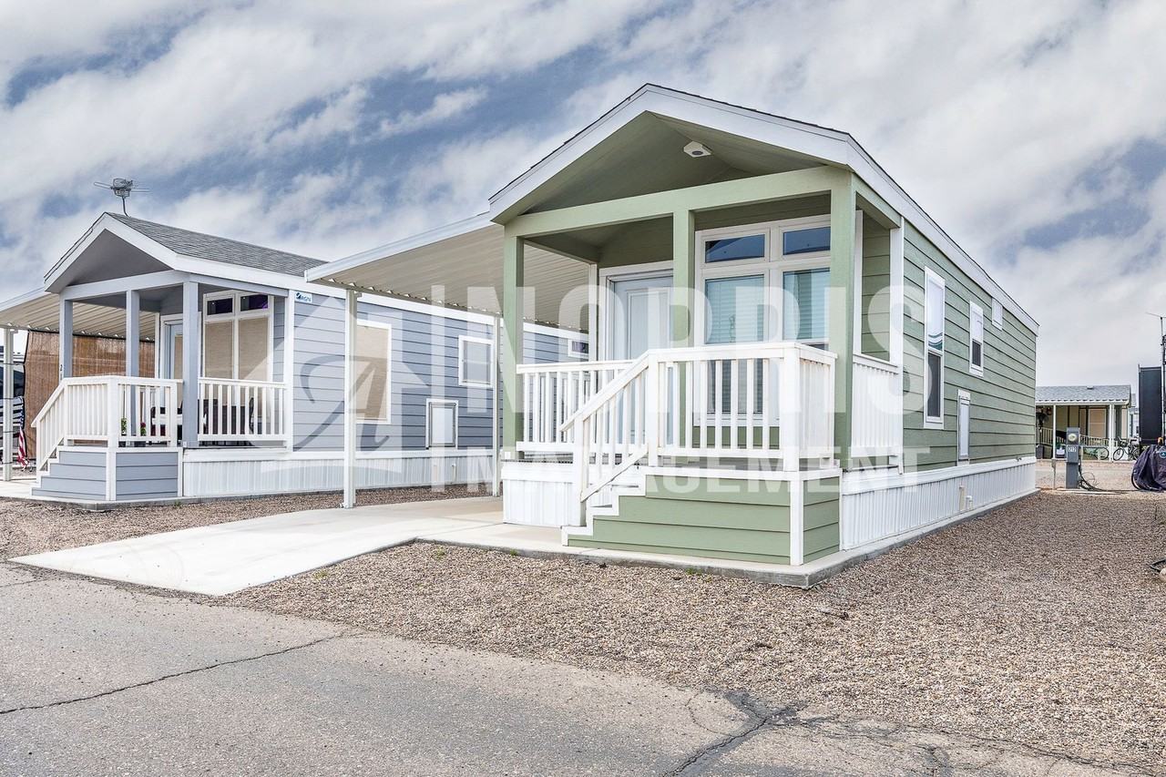 14010 S Amado Blvd - Photo 3 of 22